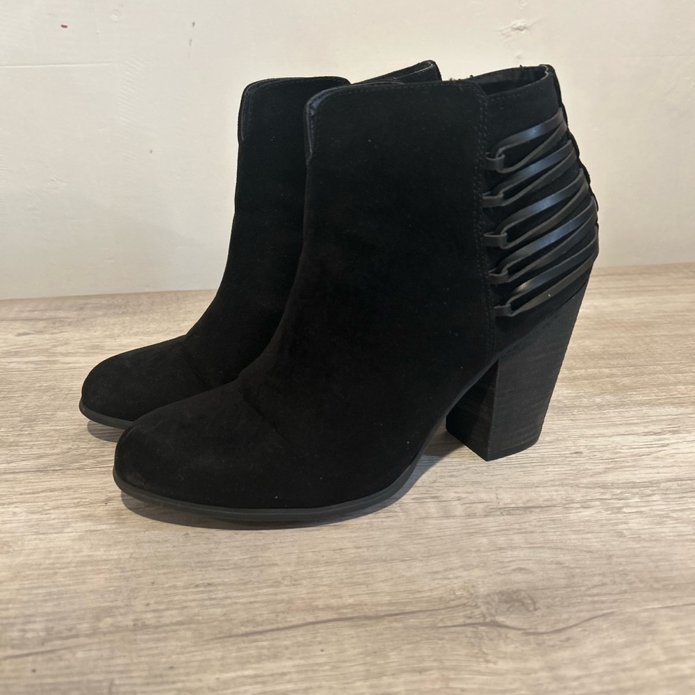 Carlos by Carlos Santana Black Ankle Booties with Chunky Heel